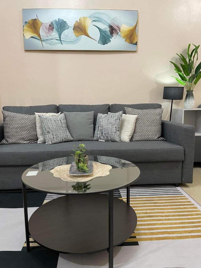Studio Condo Building 81 Newport Boulevard Manila Exteriér fotografie